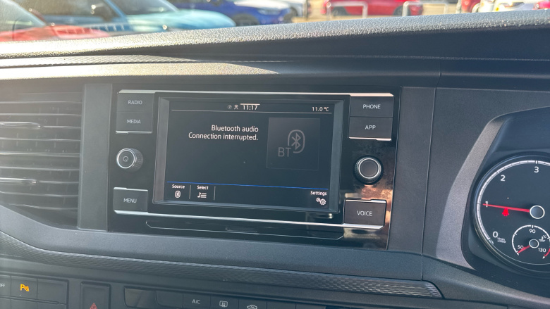 Volkswagen Transporter T32 Swb Diesel 2.0 TDI 110 Highline Kombi Van